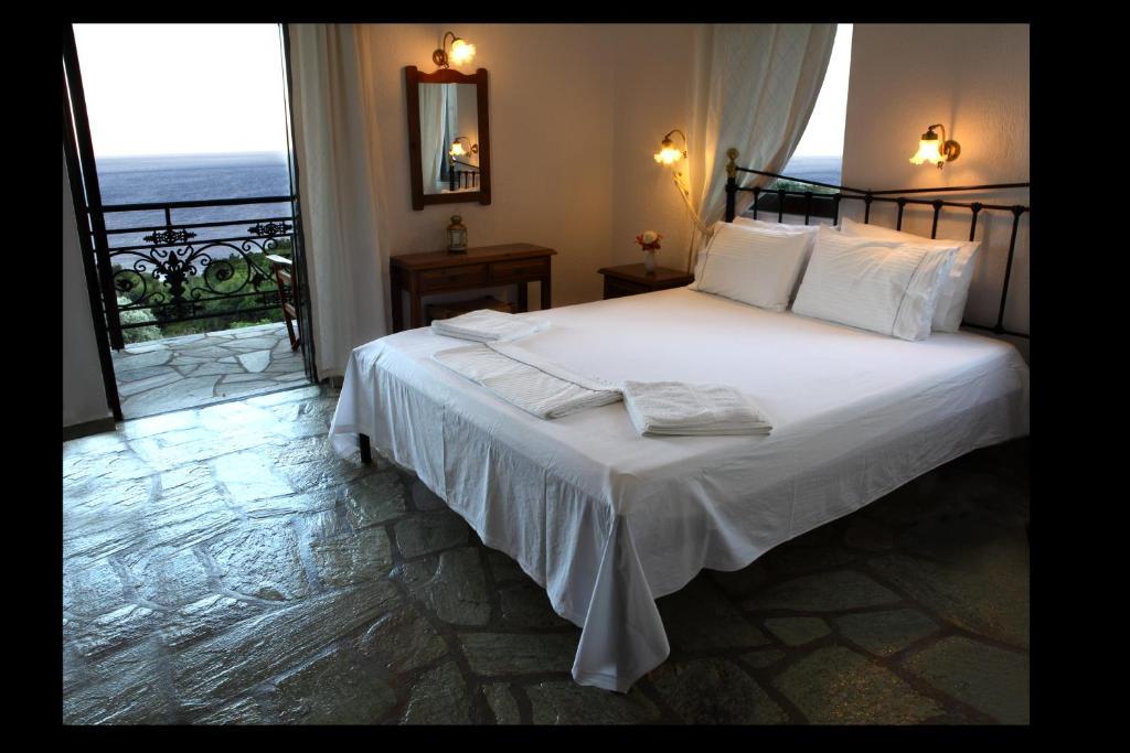 Mando Beachfront Στάφυλος Δωμάτιο φωτογραφία