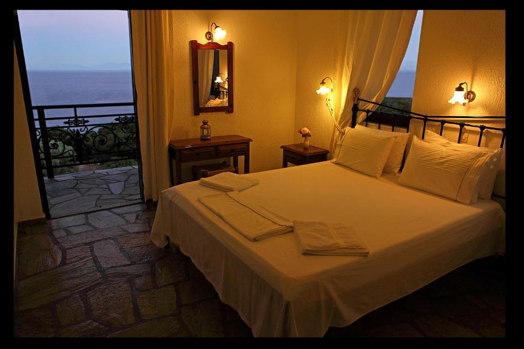 Mando Beachfront Στάφυλος Δωμάτιο φωτογραφία