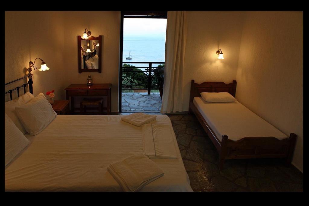 Mando Beachfront Στάφυλος Δωμάτιο φωτογραφία